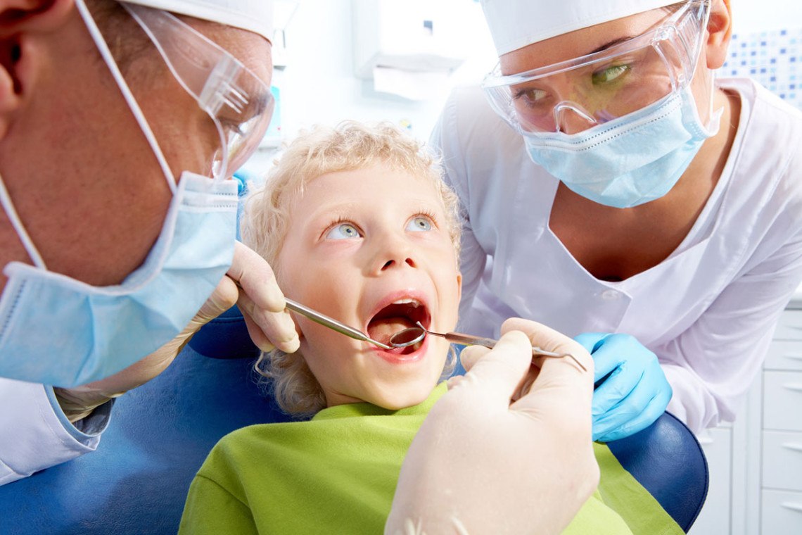photodune-366445-dental-examination-m